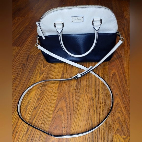 Kate spade Shoulder Bag Black and white Cow leather Purse - Picture 1 of 11